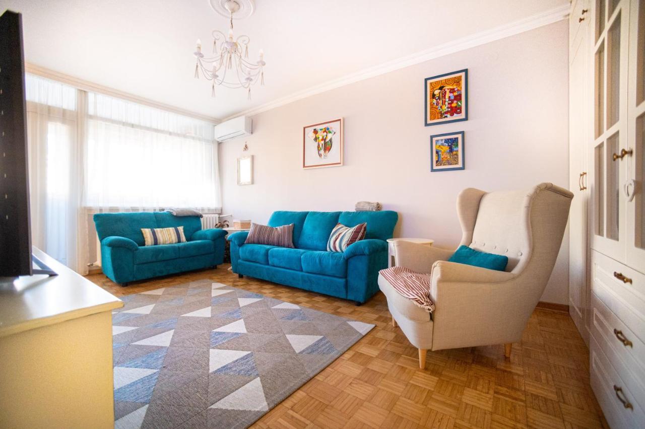 Sava Centar 1-Bedroom Apartments In The Heart Of New Belgrado Exterior foto