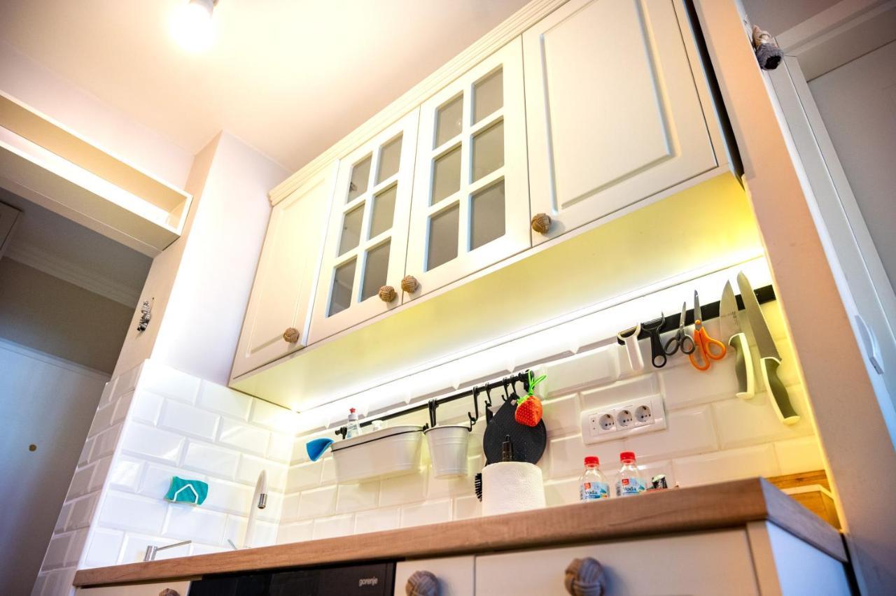 Sava Centar 1-Bedroom Apartments In The Heart Of New Belgrado Exterior foto
